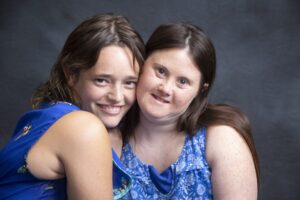 NBS_Shannon-Buxton-Fam-7-25-19x009-1-scaled